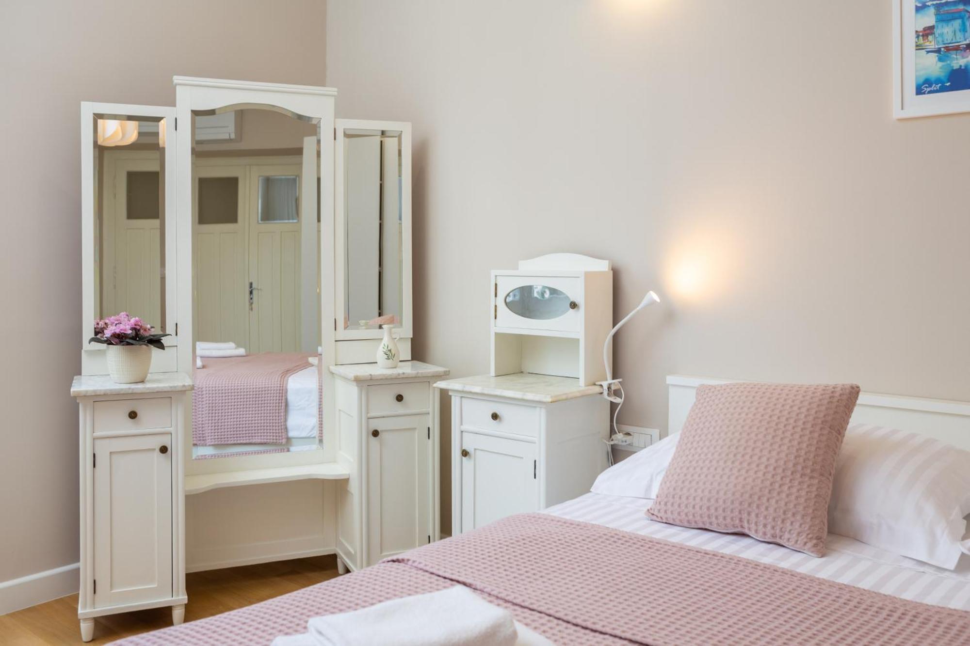 Apartment More Deluxe Сплит Екстериор снимка