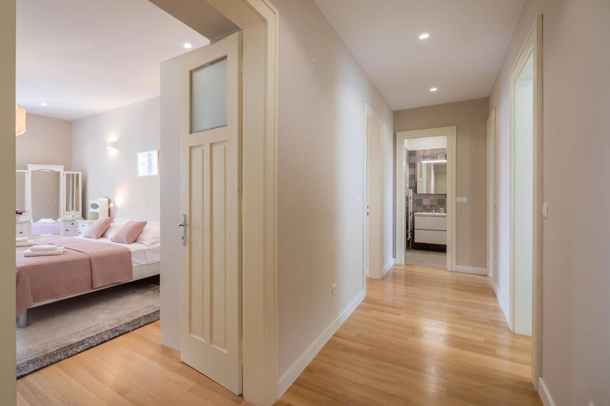 Apartment More Deluxe Сплит Екстериор снимка