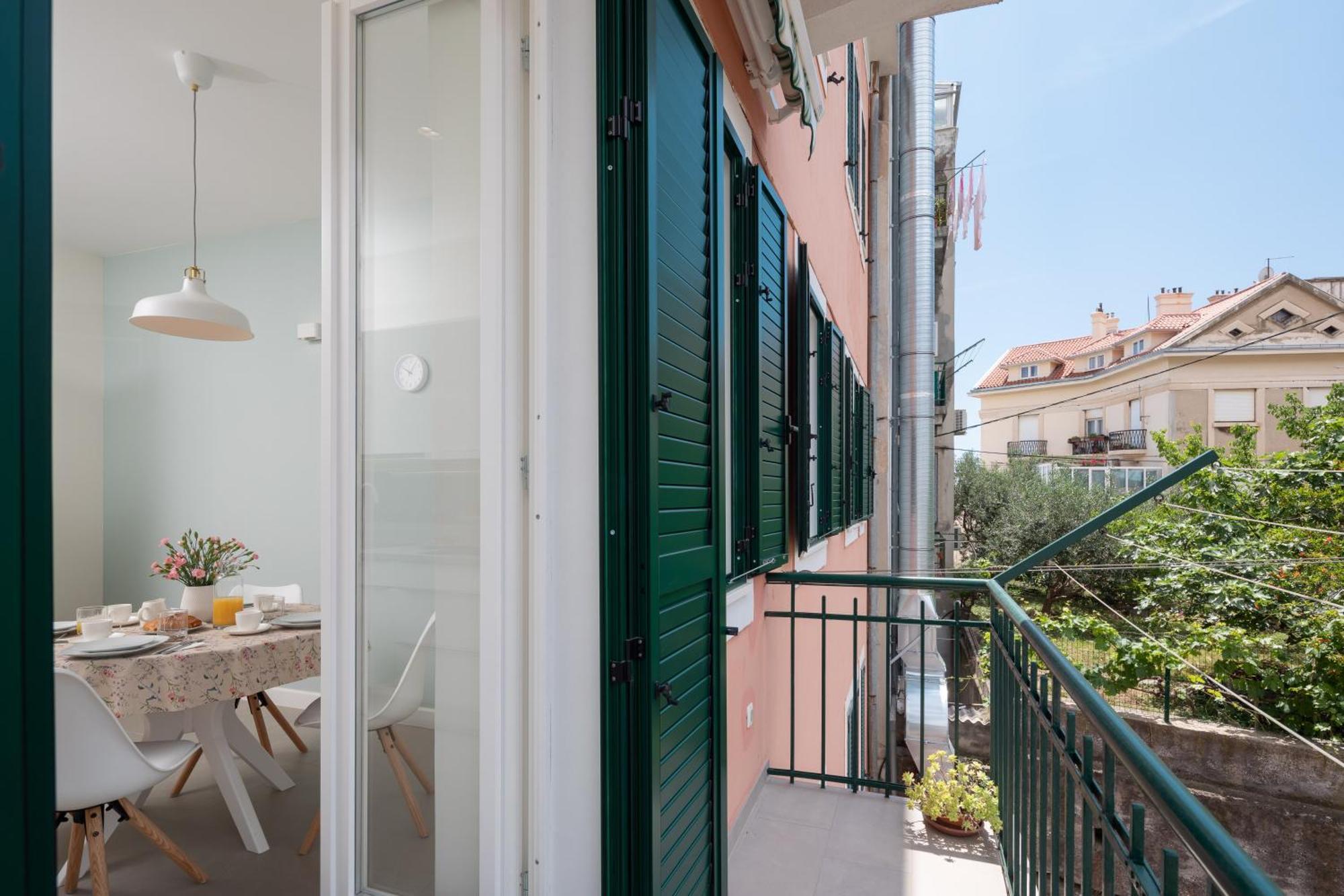Apartment More Deluxe Сплит Екстериор снимка